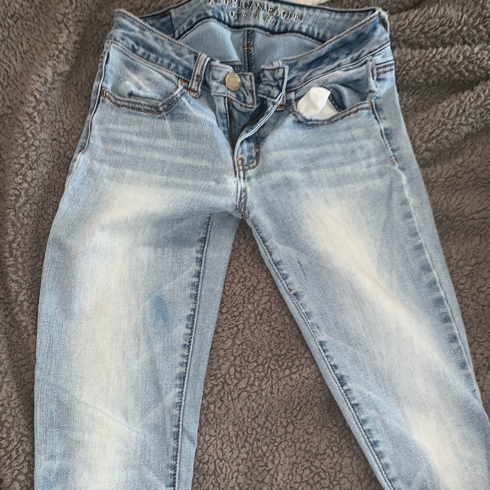 Light washed slim jeans